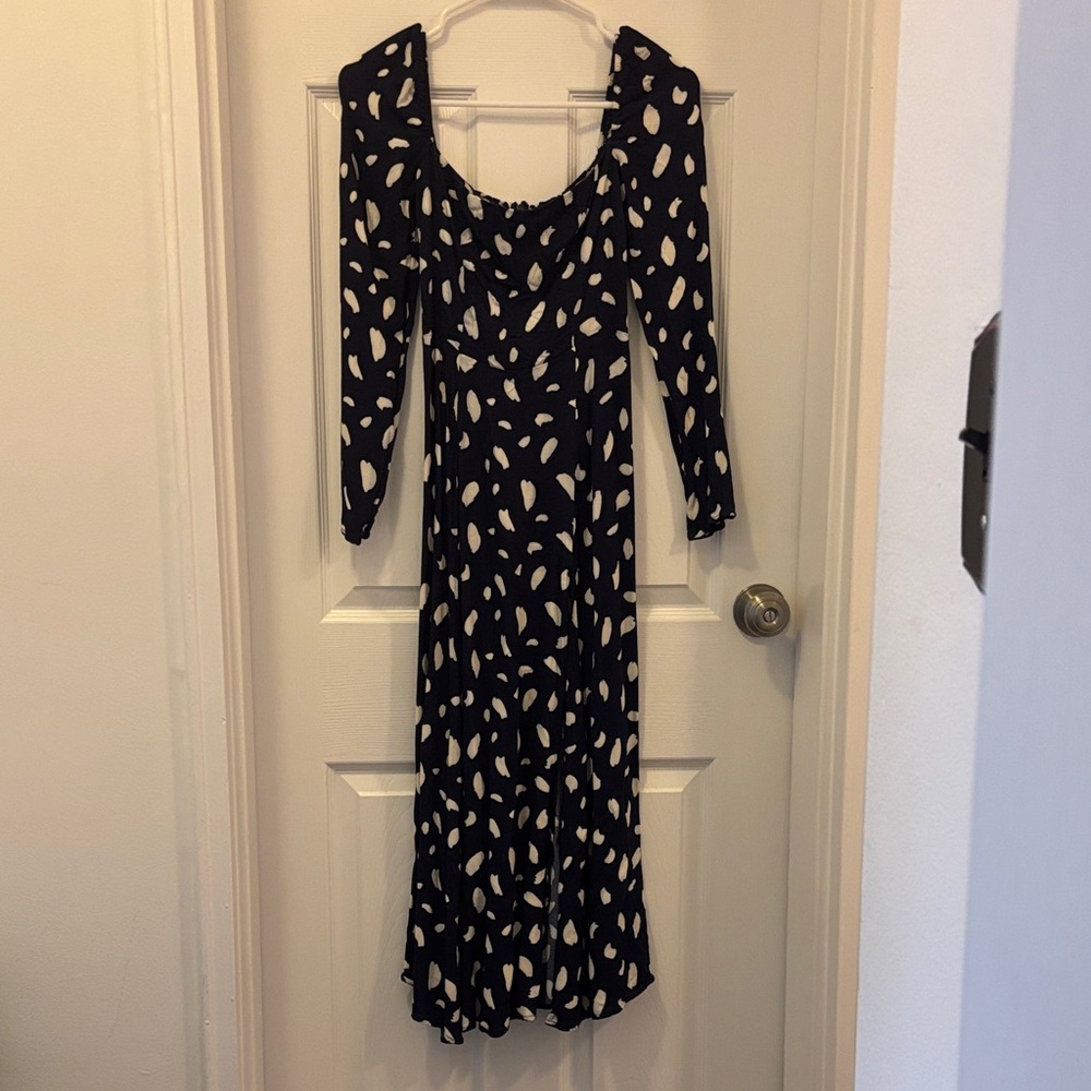 Reformation sigmund midi Navy and White Long Sleeve Dres - Picture 12 of 12
